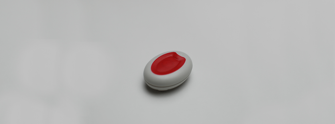 Red Button With Stand How to: Use your red button pendant