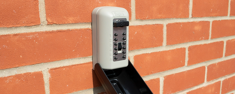 How Much are Careline Alarm Price Plans | Careline365